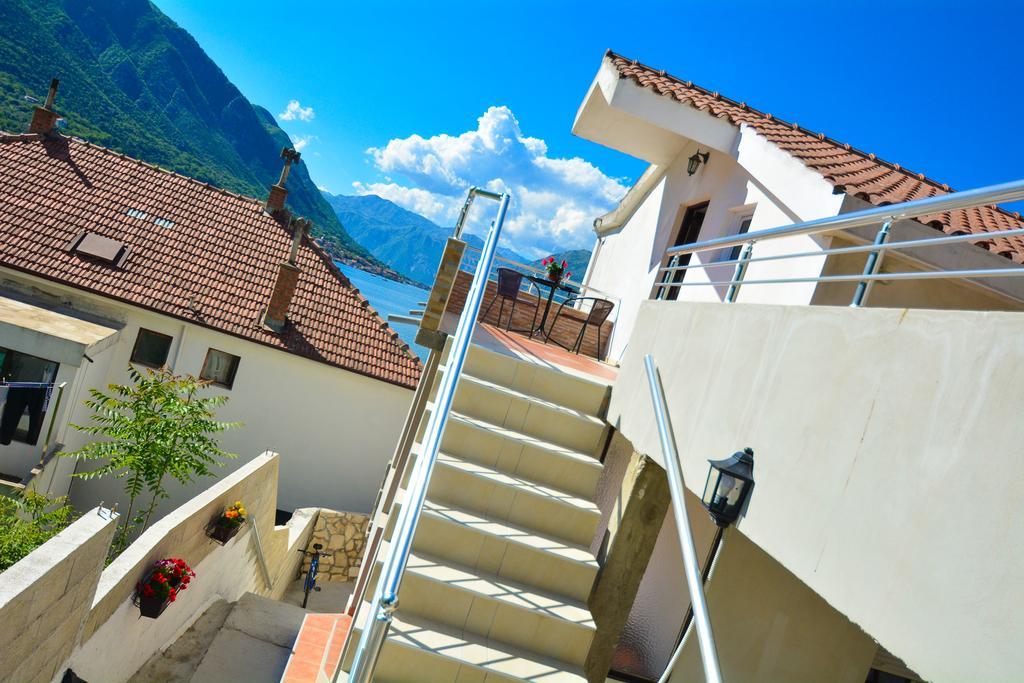 Apartment The Sea Coast Kotor Kültér fotó